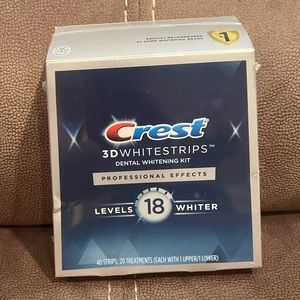 NEW🌟Crest 3D White Strips Professional Effect